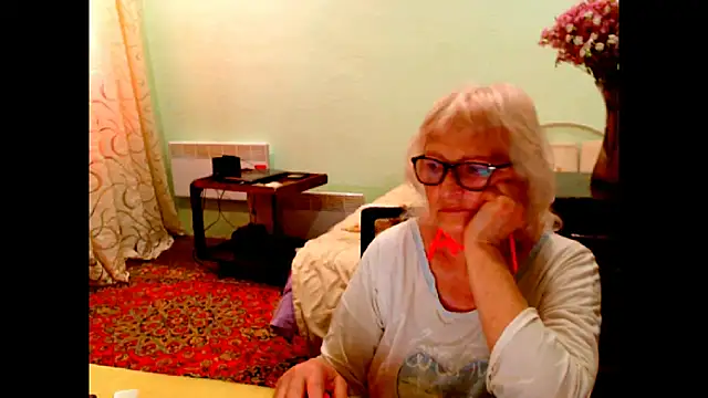 Snapshot of Natali7634 chatting on 06/10/26, 04:06 Natali7634 online show from 06/10/26, 04:06
