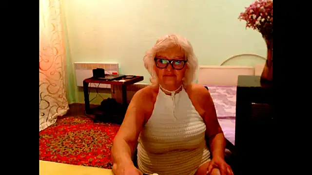 Snapshot of Natali7634 chatting on 06/13/26, 05:49 Natali7634 online show from 06/13/26, 05:49