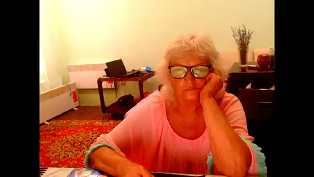 Snapshot of Natali7634 chatting on 07/01/26, 07:43 Natali7634 online show from 07/01/26, 07:43
