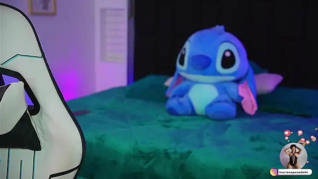 Marianamonroe  online show from 04/26/26, 01:09