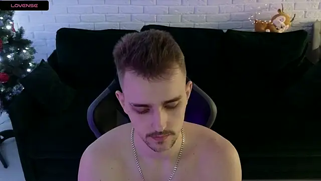 Larstar01 online show from 01/07/25, 09:18