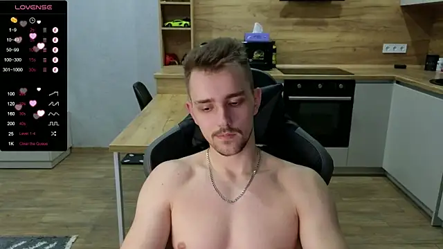 Larstar01 online show from 01/16/25, 06:48