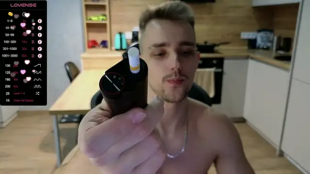 Larstar01 online show from 02/08/25, 11:45