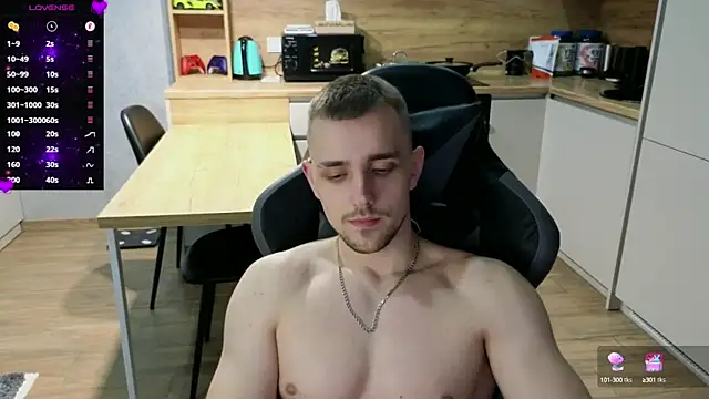 Larstar01 online show from 03/06/25, 02:41