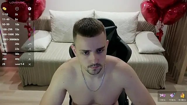 Larstar01 online show from 10/08/25, 08:06