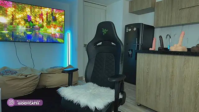 MarianaBranzz online show from 04/20/26, 01:47