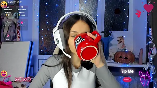  Nika Kik online show from 10/29/25, 06:31