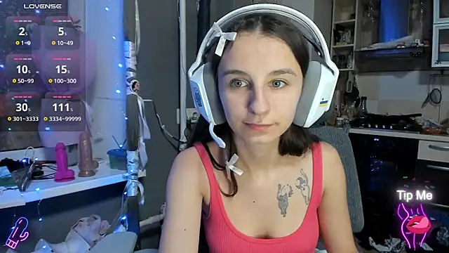  Nika Kik online show from 11/28/25, 12:57