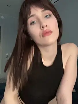 Snapshot of CherryCrystall chatting on 03/21/25, 03:24 CherryCrystall online show from 03/21/25, 03:24