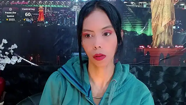 Snapshot of Catalella_Ar chatting on 05/21/26, 03:35 Catalella Ar online show from 05/21/26, 03:35