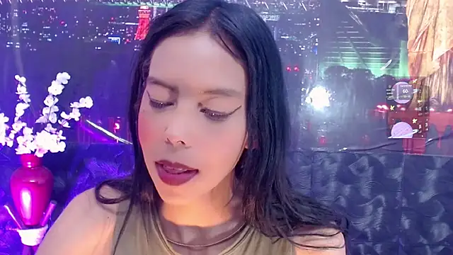 Snapshot of Catalella_Ar chatting on 06/05/26, 03:35 Catalella Ar online show from 06/05/26, 03:35