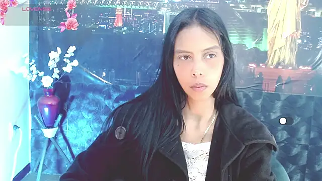 Snapshot of Catalella_Ar chatting on 07/11/26, 03:31 Catalella Ar online show from 07/11/26, 03:31
