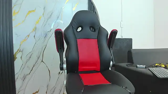 Hottwinkguys online show from 10/15/25, 11:49