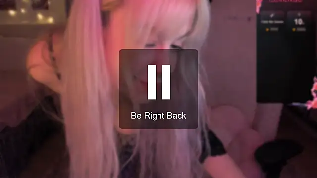 yourcutemouse online show from 02/08/26, 03:59