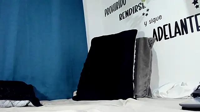 Aronxxs online show from 11/24/25, 09:20