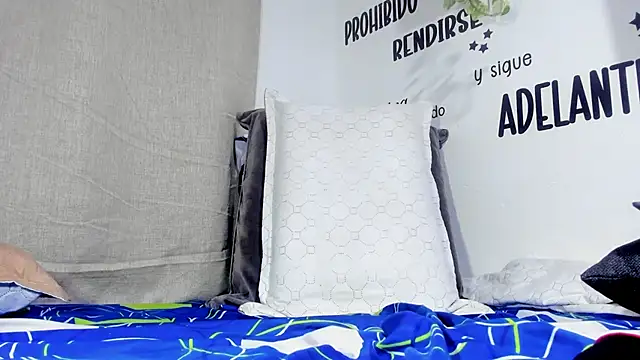 Aronxxs online show from 01/09/26, 09:34