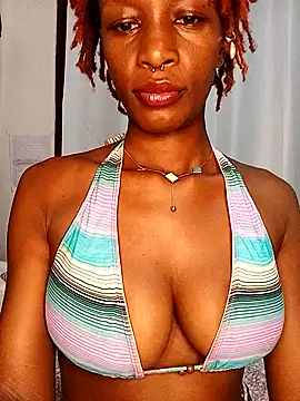 Ayrella02 online show from 12/14/25, 06:34