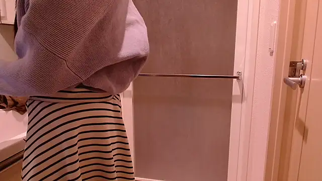 Snapshot of Ashinaga_oj chatting on 01/14/25, 11:53 Ashinaga oj online show from 01/14/25, 11:53