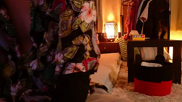 Snapshot of Ashinaga_oj chatting on 02/02/25, 01:19 Ashinaga oj online show from 02/02/25, 01:19