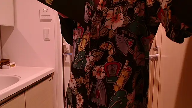 Snapshot of Ashinaga_oj chatting on 02/21/25, 03:54 Ashinaga oj online show from 02/21/25, 03:54