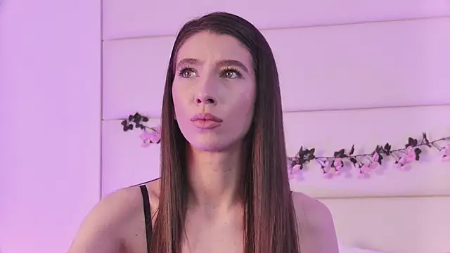 LunaWills  online show from 03/07/25, 05:08