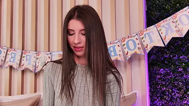 LunaWills  online show from 09/29/25, 04:28