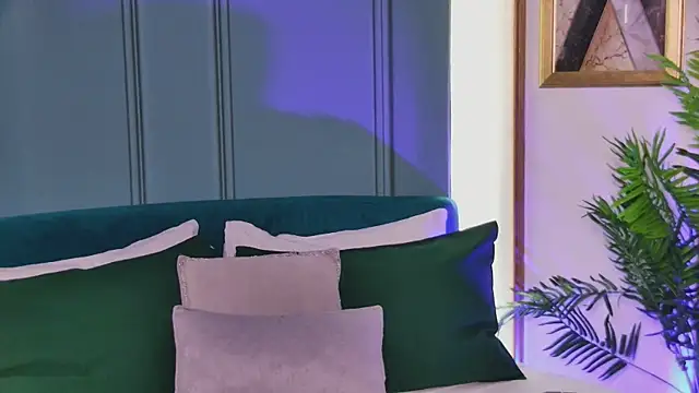 LunaWills  online show from 02/11/26, 05:12