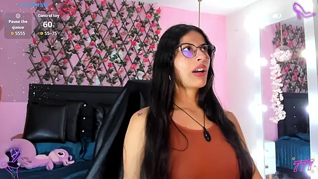 SamaraCortez online show from 06/25/26, 10:25