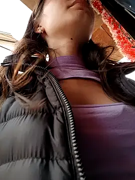 Snapshot of Violeta_12- chatting on 12/26/24, 08:11 Violeta 12- online show from 12/26/24, 08:11