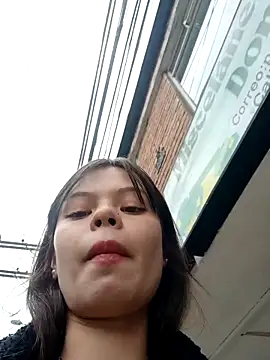 Snapshot of Violeta_12- chatting on 11/28/25, 06:32 Violeta 12- online show from 11/28/25, 06:32