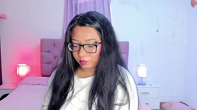 Latinabombsheell online show from 10/08/25, 07:33