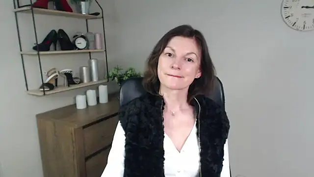 VivianWILD online show from 02/13/25, 10:12