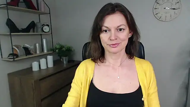 VivianWILD online show from 02/27/25, 04:10