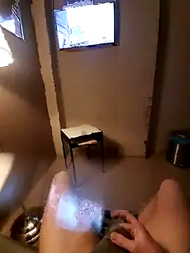 chub09 online show from 12/20/25, 07:15