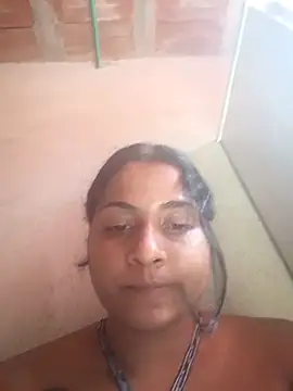 Giselabrunette25 online show from 03/05/26, 03:08