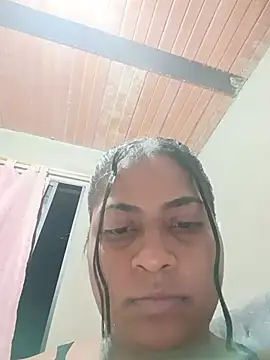 Snapshot of Giselabrunette25 chatting on 07/09/26, 01:20 Giselabrunette25 online show from 07/09/26, 01:20