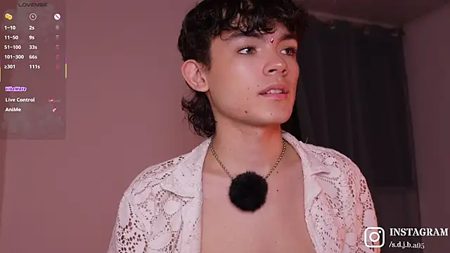 Angelo 018 online show from 04/19/26, 01:49