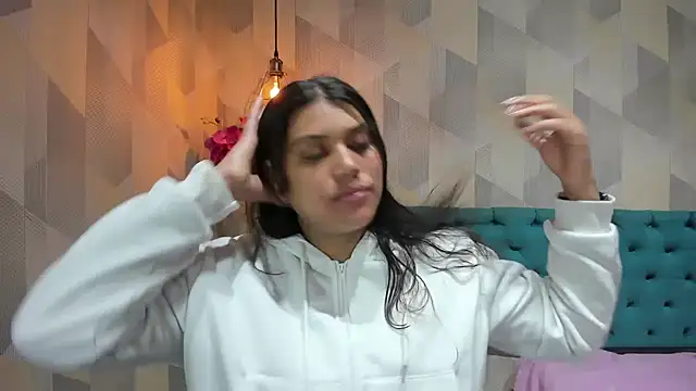 LindaBreeS online show from 06/14/26, 03:14