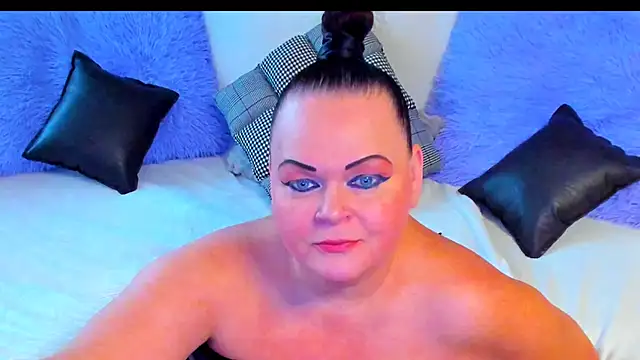 Snapshot of MilanaBiegert chatting on 11/01/25, 11:23 MilanaBiegert online show from 11/01/25, 11:23