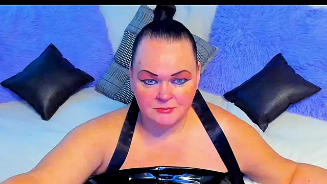 MilanaBiegert online show from 11/04/25, 05:50