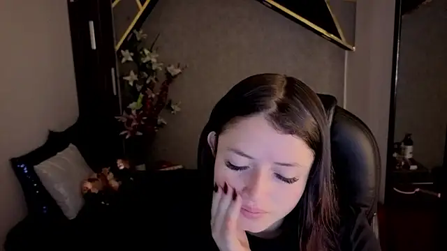 almma shy online show from 11/15/25, 03:19