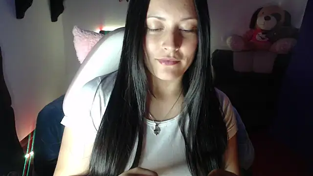 Allisonnlopez online show from 05/08/26, 12:05