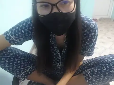 elllaaxx online show from 07/06/26, 03:58