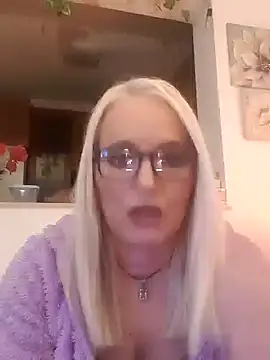 kikkastar online show from 01/17/25, 08:22