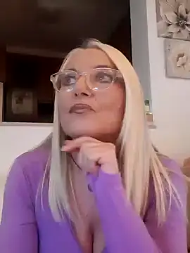 kikkastar online show from 02/02/25, 08:19