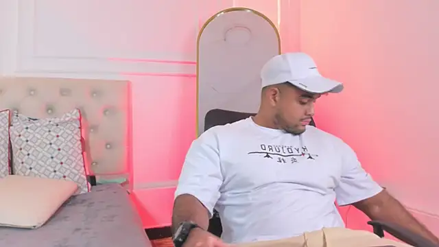 Big furry bear13 online show from 01/13/26, 01:05