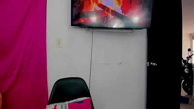 sunshine uwu22 online show from 01/11/25, 06:01