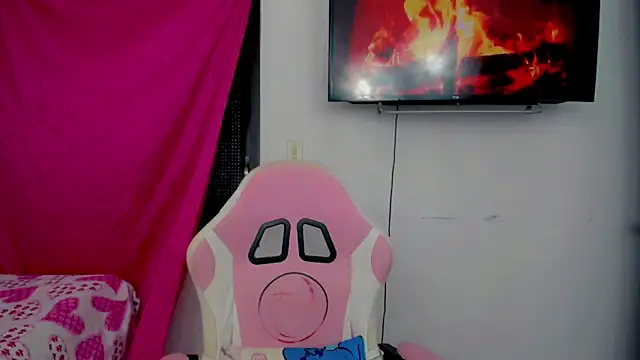 sunshine uwu22 online show from 01/17/25, 09:28