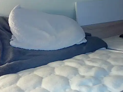 Hunter1523 online show from 02/05/26, 09:30