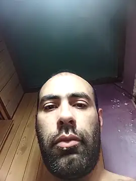 Snapshot of Pela1984 chatting on 10/22/25, 05:24 Pela1984 online show from 10/22/25, 05:24